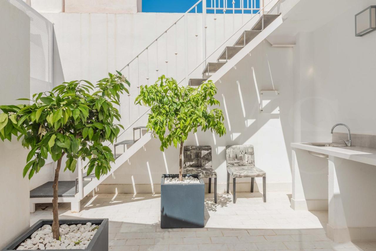 Penthouse & Private Rooftop In The Heart Of By Rems *