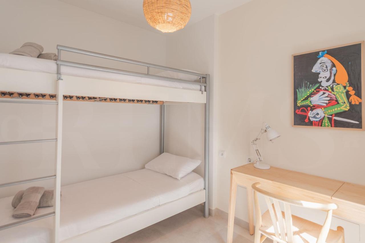 Penthouse & Private Rooftop In The Heart Of By Rems