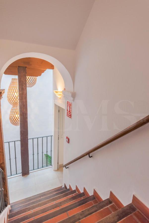 Apartment Penthouse & Private Rooftop In The Heart Of By Rems Malaga
