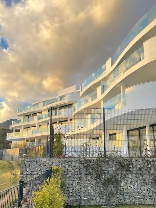Apartamento Spectacular Views.sea&mountains.golf&sport *