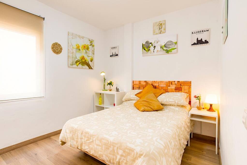 Sohocenter 2 Young People Only Apartment