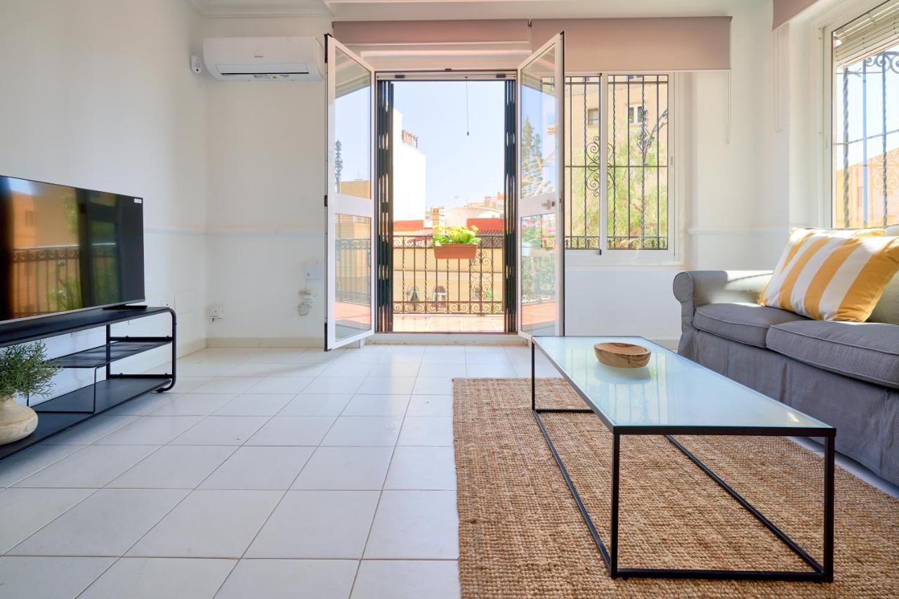 Rosita En Playa De La Malagueta Con Terraza Apartamento *