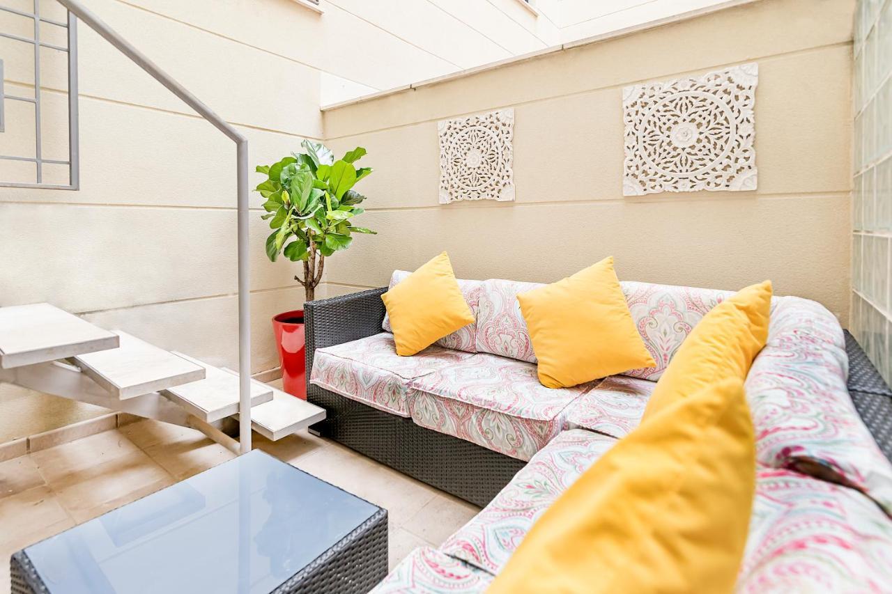 Maba/private Backyard/walk To Downtown/large Smart Tv * Málaga