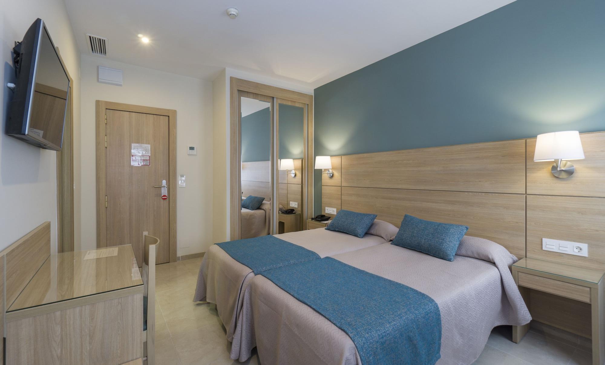 Sur Hotel 2*
