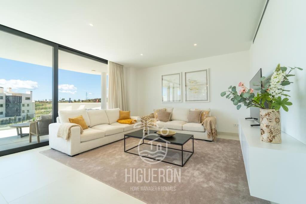 Higueronrentals The Palm Apartment Malaga