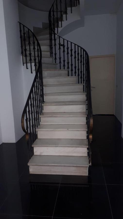 Apartment Mooi En Erg Ruim Met Openhaard *