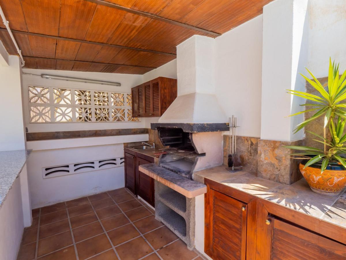Cubo's Yedra Guadalmar Villa *
