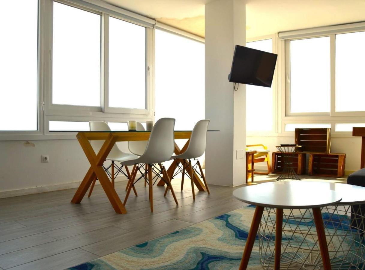 Calypso's Sea Apartamento *