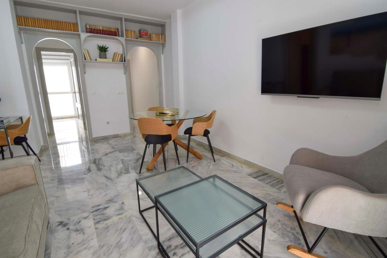 Letmalaga Reding Apartamento
