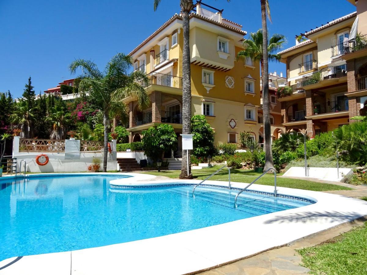 Semidetached Duplex At Puebla Aida, Mijas Golf With Pool, Golf And Sea Views Malaga