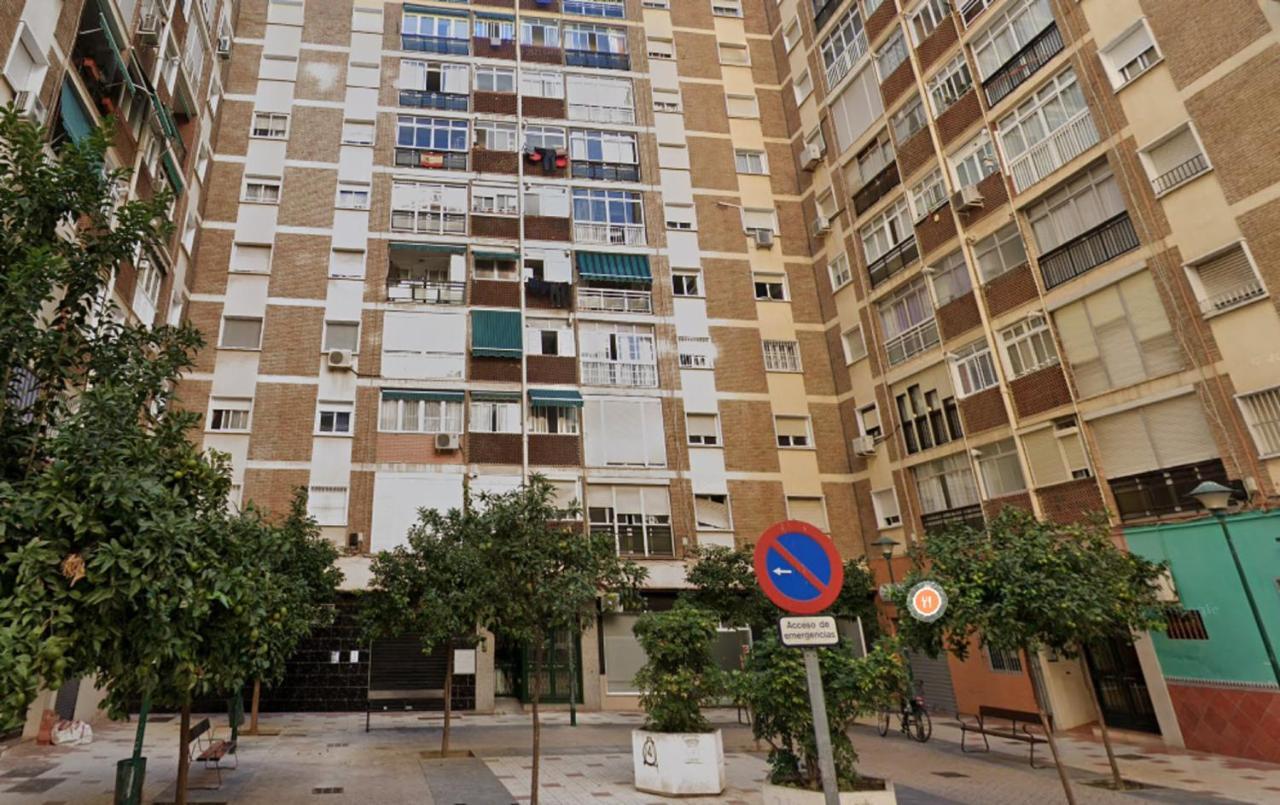 Holidays2malaga Reyna Manescau Apartments- Zona Huelin & 450 Mts De La Playa Apartamento Málaga