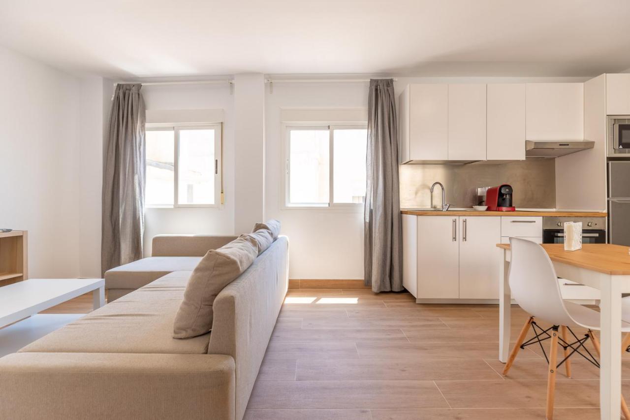 Apartment Fun Building By Homeabout Malaga