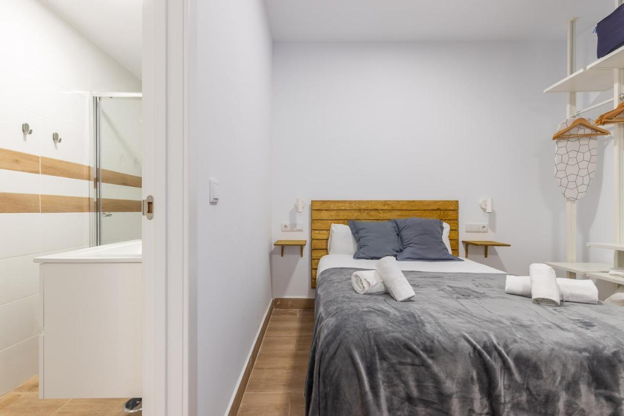 Apartment Fun Building By Homeabout Malaga