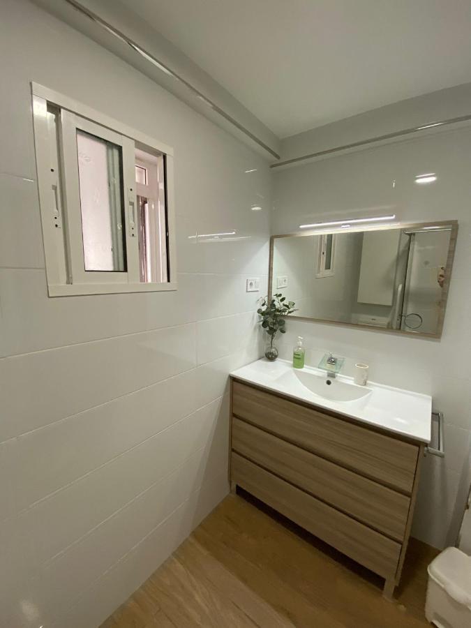 Precioso Loft Junto A La Playa,en 2 Línea. Apartamento *