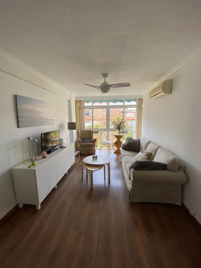 Precioso Loft Junto A La Playa,en 2 Línea. * Málaga