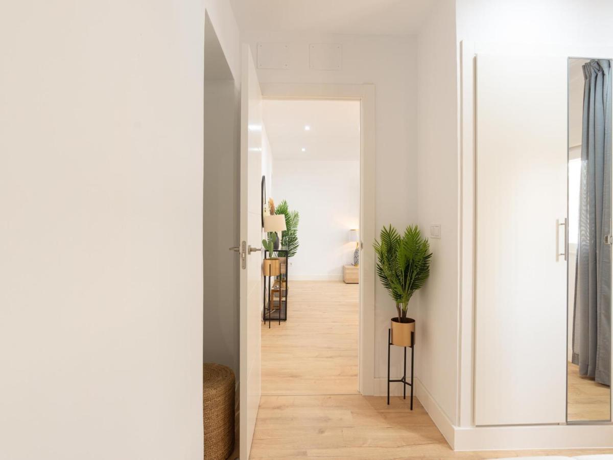 Gorgeous Renovated 2br Ac *