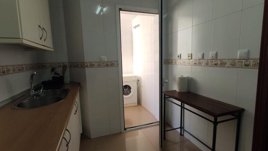 Apartamento Piso En Teatinos Recinto Ferial