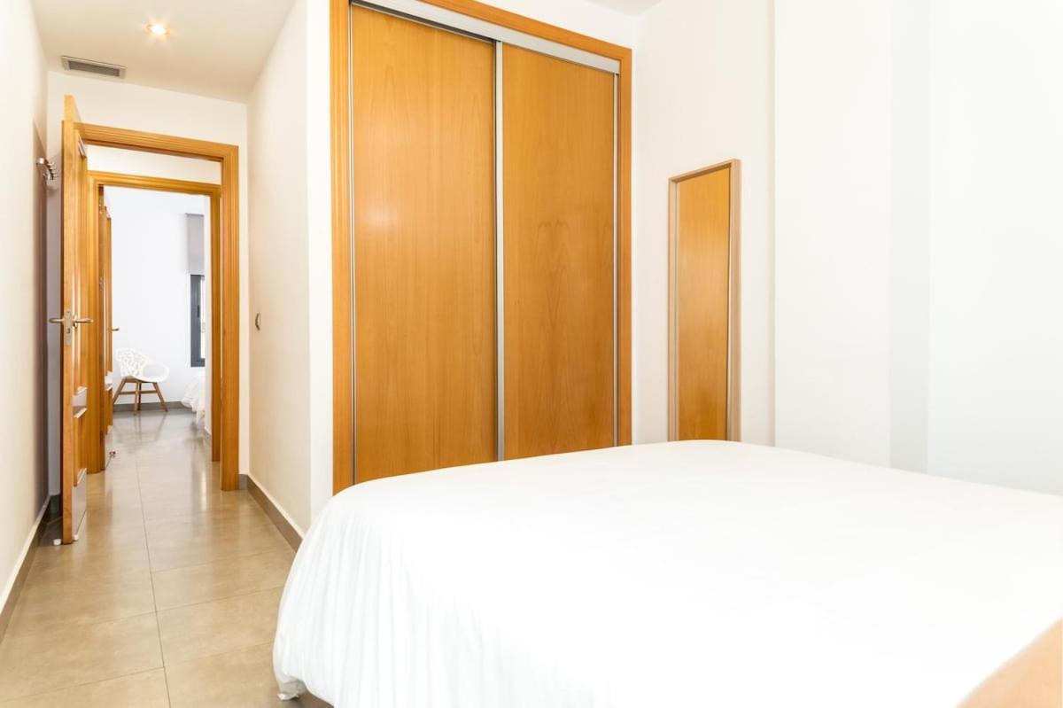 C54 - Homey 2 Bedroom In Town * Málaga