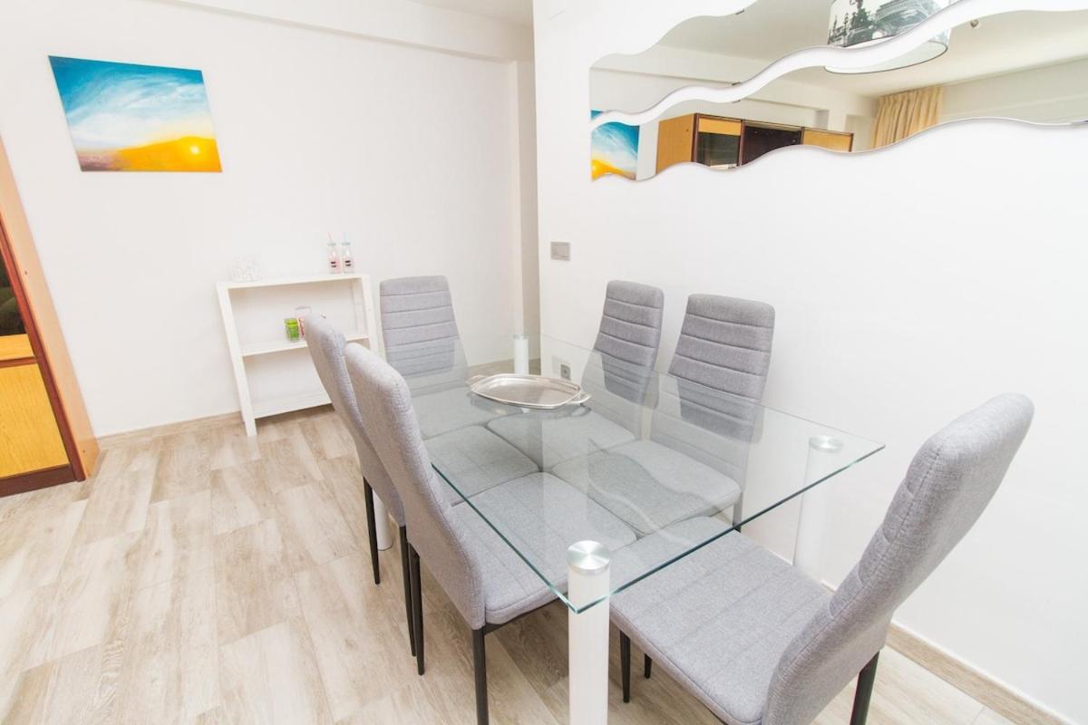Apartamento C70 - Classy 4 Bedrooms Málaga