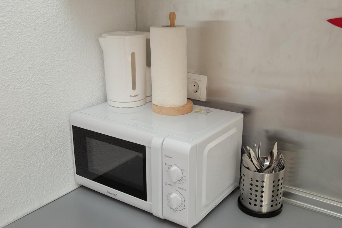 C75 - Comfy 3 Bedroom Near Center Apartment Malaga
