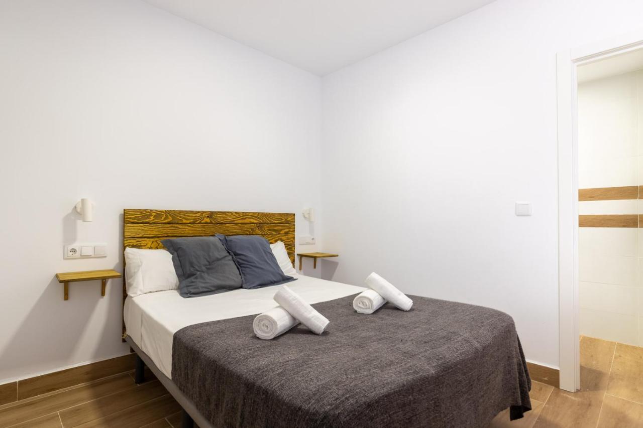 Fun Building By Homeabout Apartment Malaga