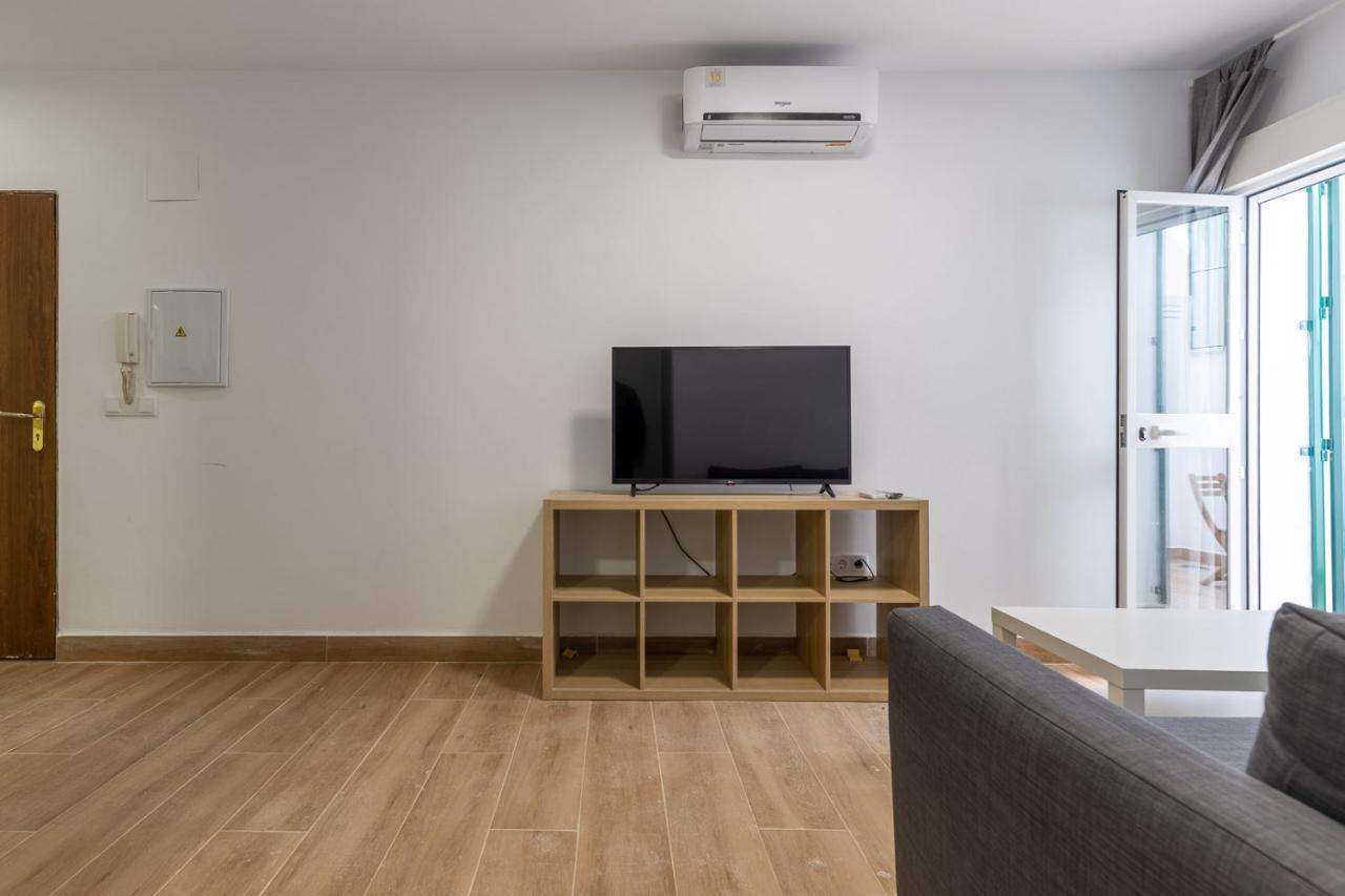 Fun Building By Homeabout Apartment *