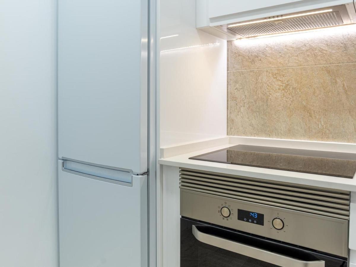 Gorgeous Renovated 2br Ac Apartment