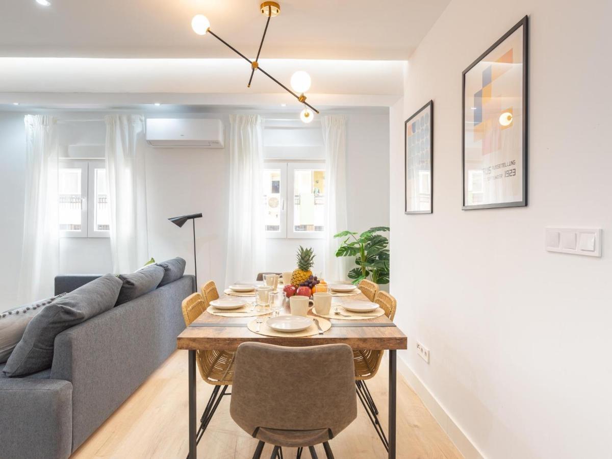 Gorgeous Renovated 2br Ac