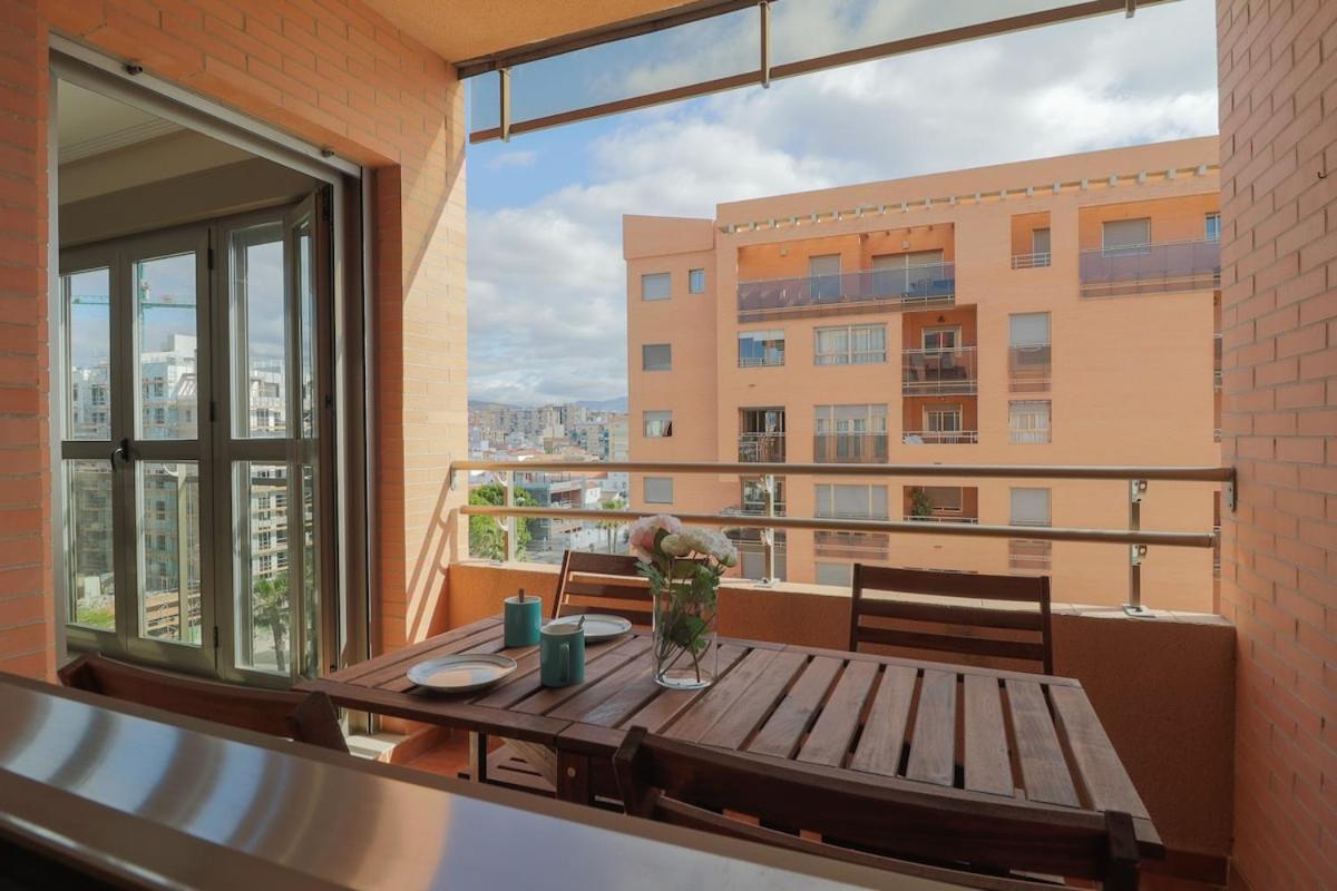 Apartamento C68 - Seafront Central *