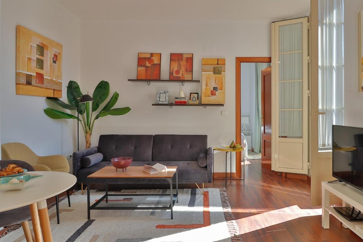 Apartamento C61 - Brand New One Bedroom Cathedral Views