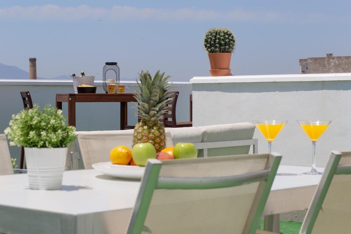 C77 - Romantic Studio In The Center With Terrace Malaga