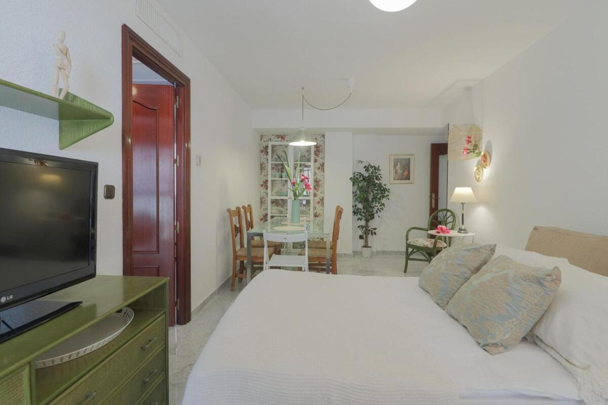 Apartamento C69 - Big Retro Malagueta Beach And Downtown