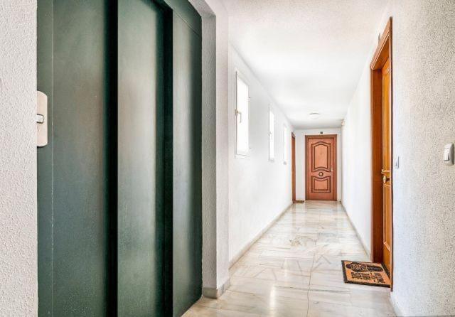 Especial Grupos Parking Gratis Picasso Zloft Apartment