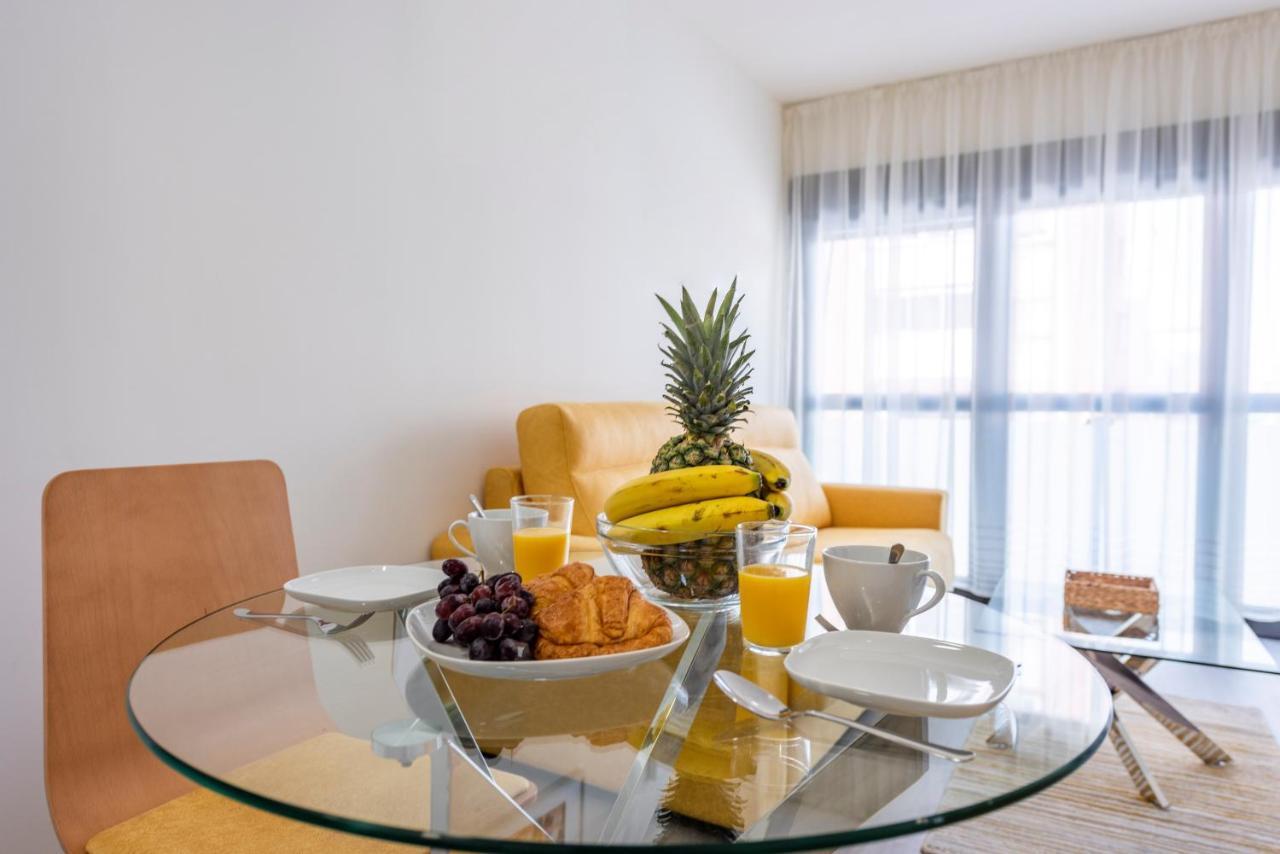 Apartamento Modern Next To Train/bus Station