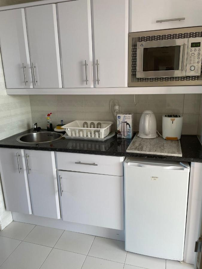 Precioso Estudio En Zona Residencial Miraflores Malaga