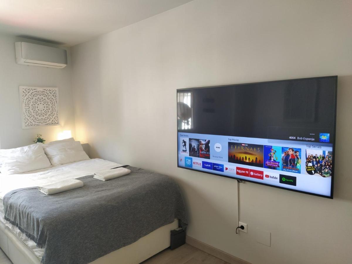 Apartamento Acogedor Y Moderno Estudio En Capuchinos