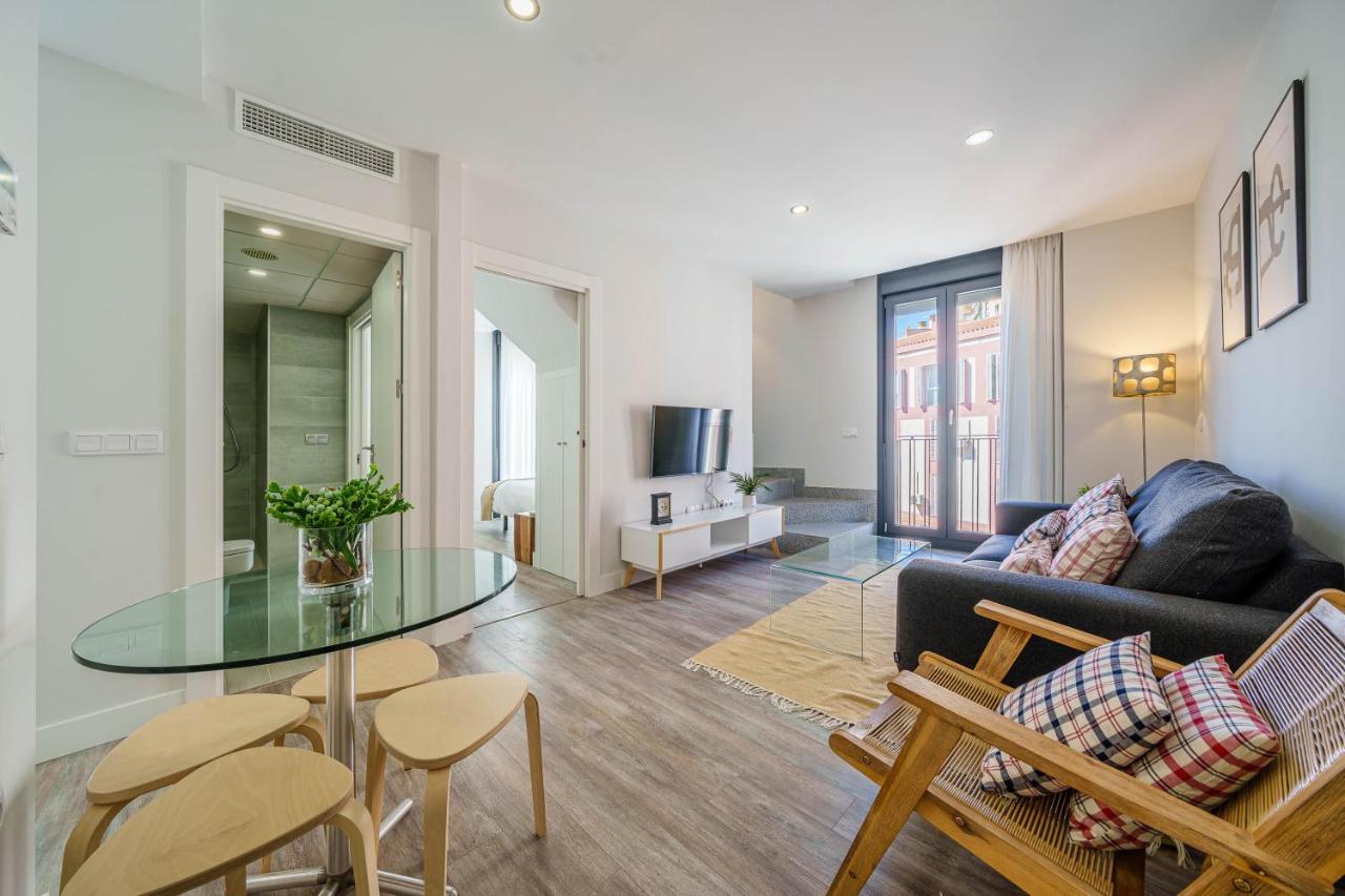 Old Town Pool & Parking Apartamento *