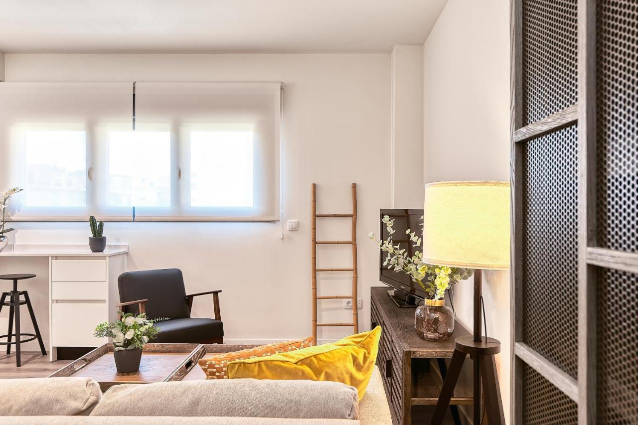 Apartamento Ab Vialia Estación , Parking&pool *