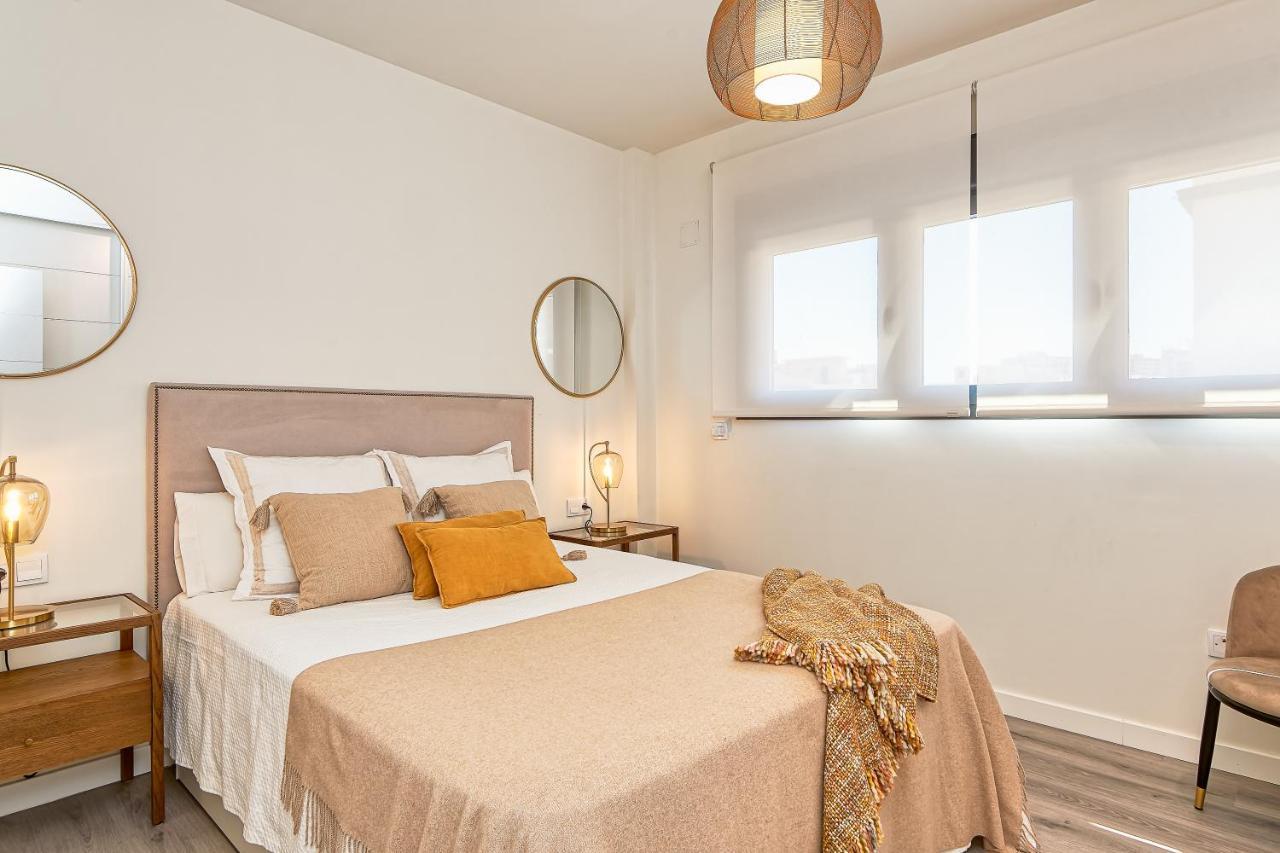 Apartamento Ab Vialia Estación , Parking&pool *