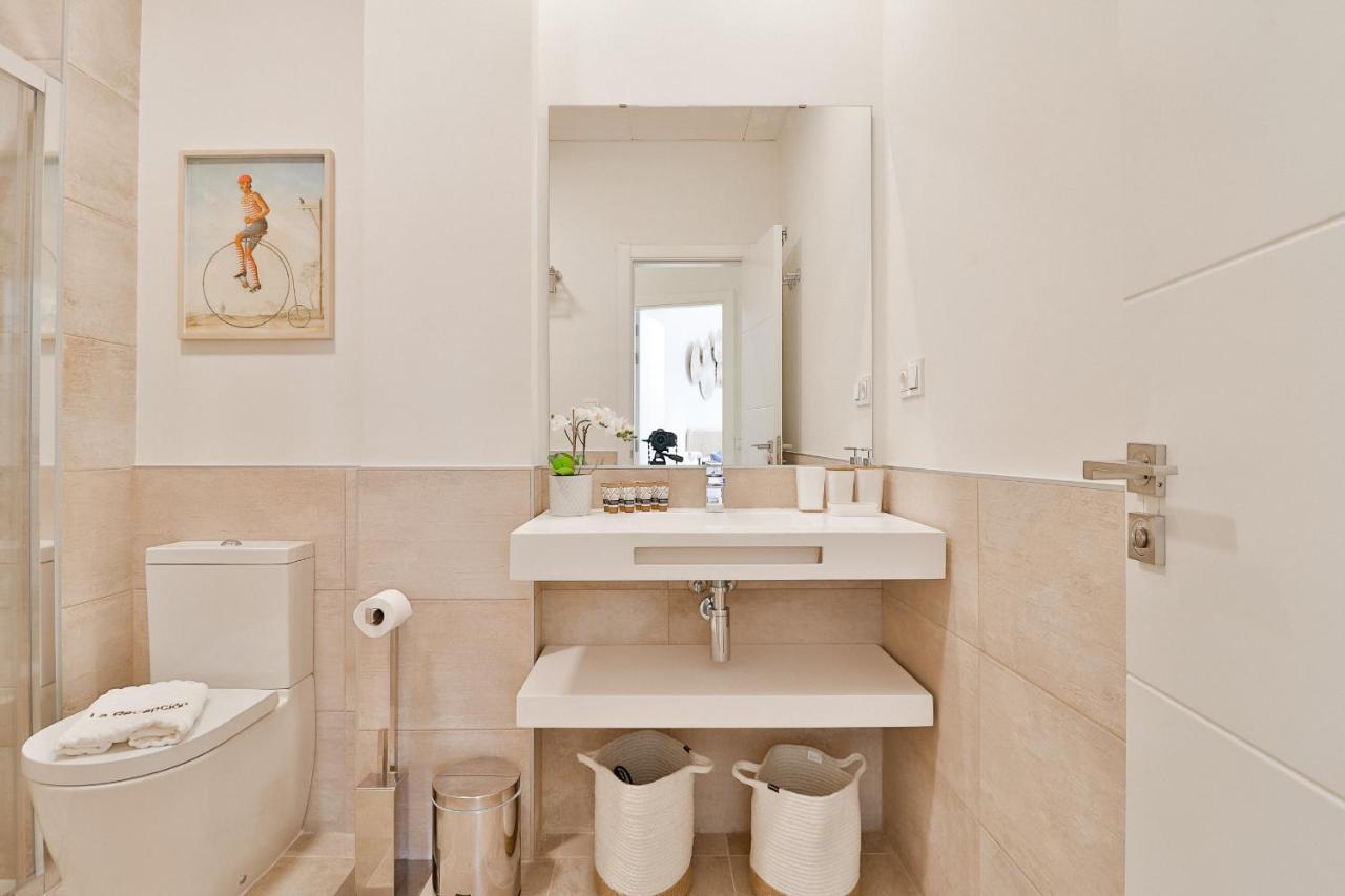 C74 - Marvelous 3 Bedroom In Historical * Malaga