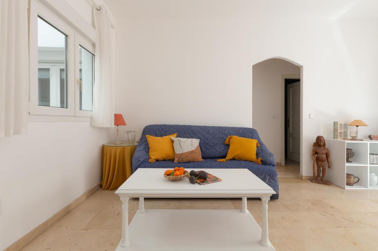 Apartamento With Two Bedrooms And A Patio Málaga
