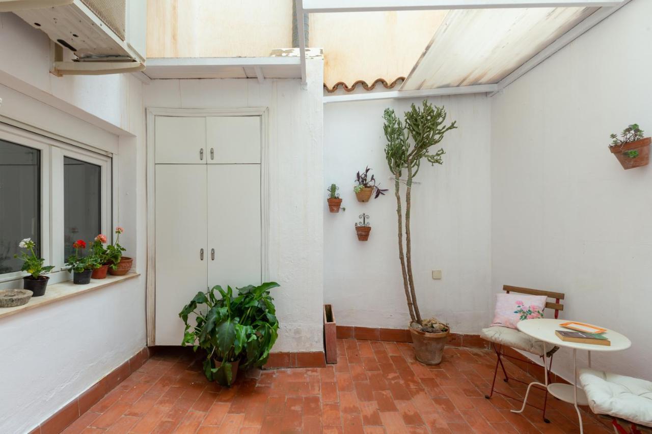 With Two Bedrooms And A Patio * Málaga