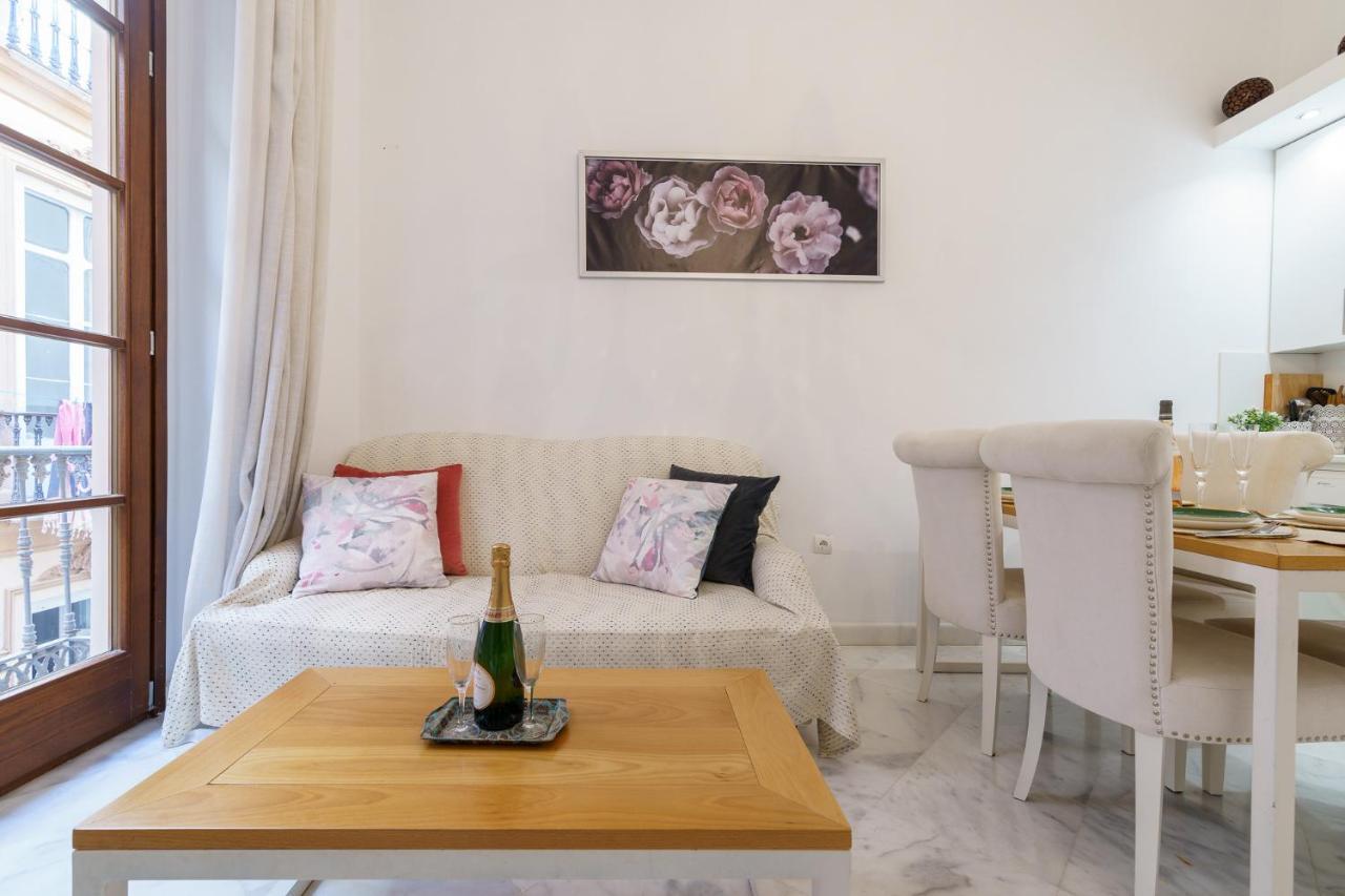 Malagasuite Center Apartment Malaga