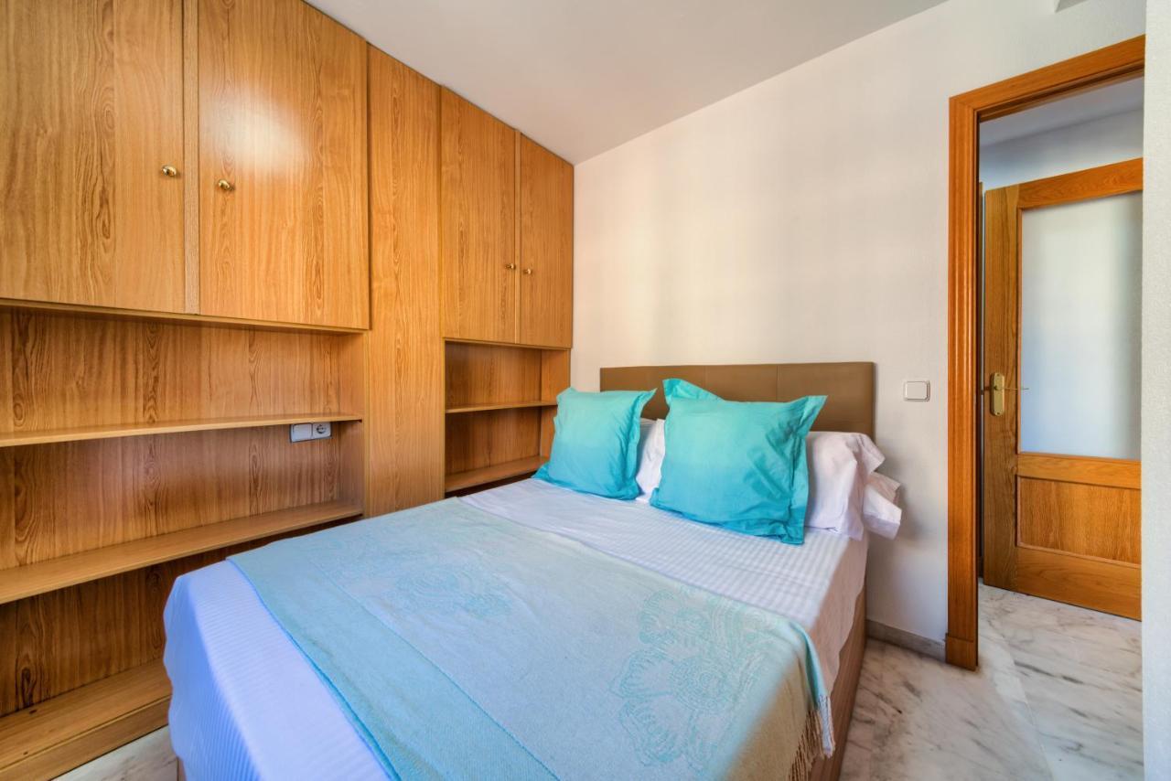 Holidays2malaga Ayala 450 Mts From & Terrace Apartamento Málaga