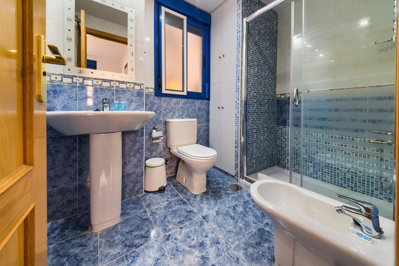 Apartamento Holidays2malaga Ayala 450 Mts From & Terrace