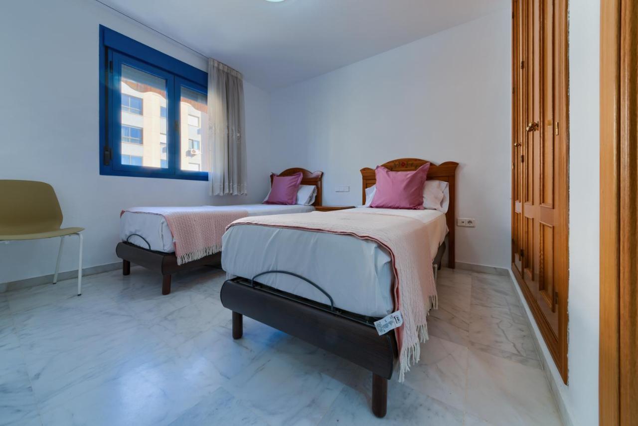 Holidays2malaga Ayala 450 Mts From & Terrace Málaga