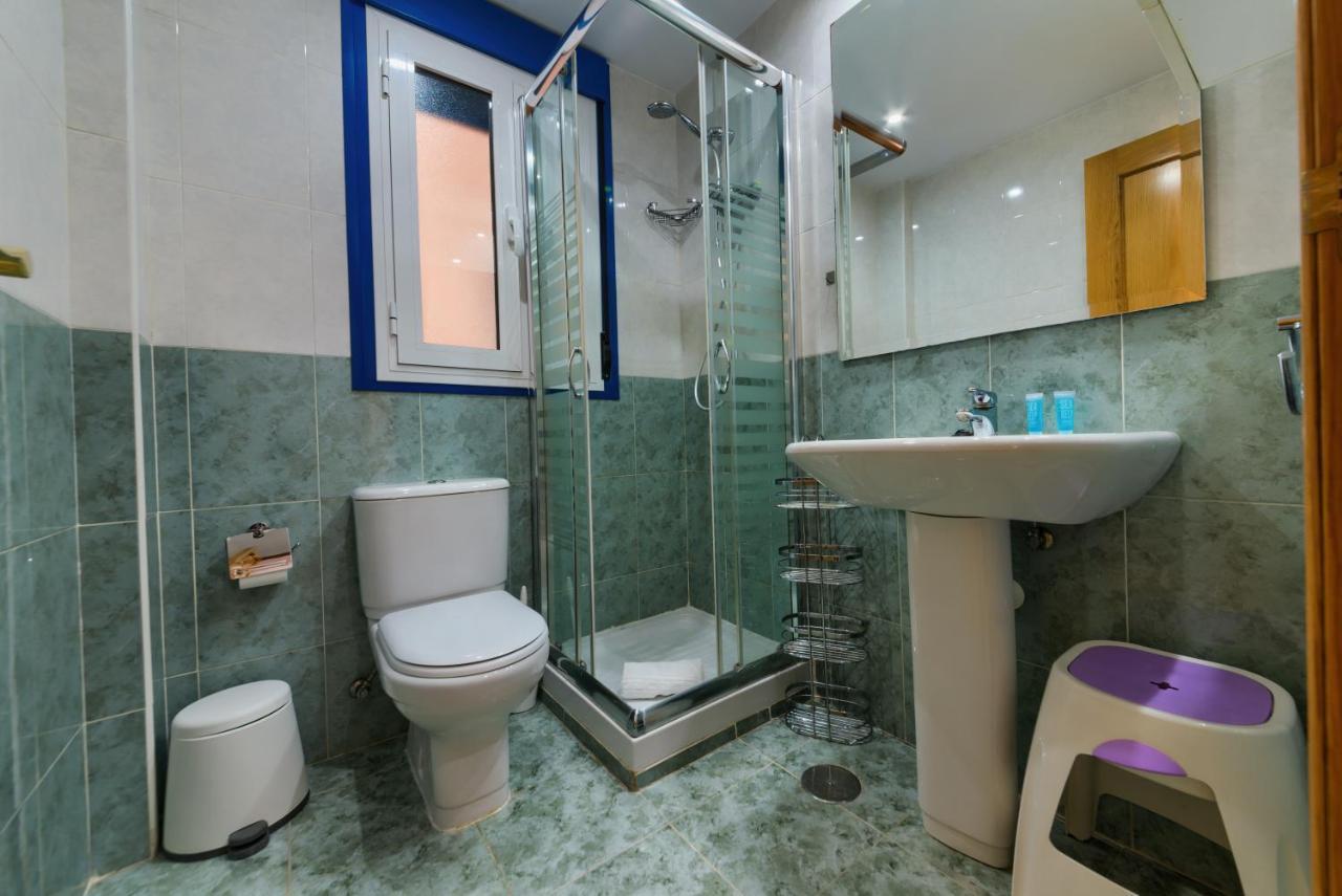 Holidays2malaga Ayala 450 Mts From & Terrace Apartamento Málaga