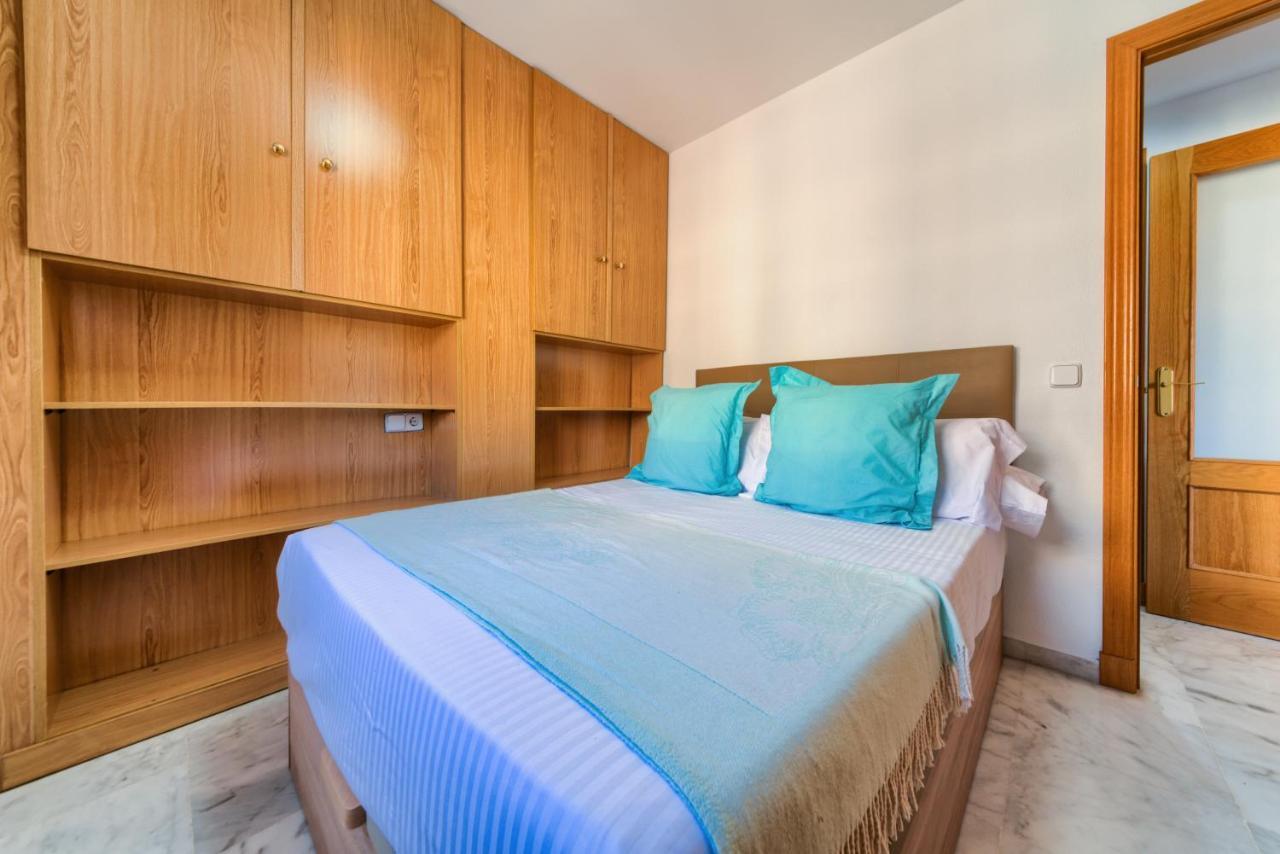 Holidays2malaga Ayala 450 Mts From & Terrace Apartamento