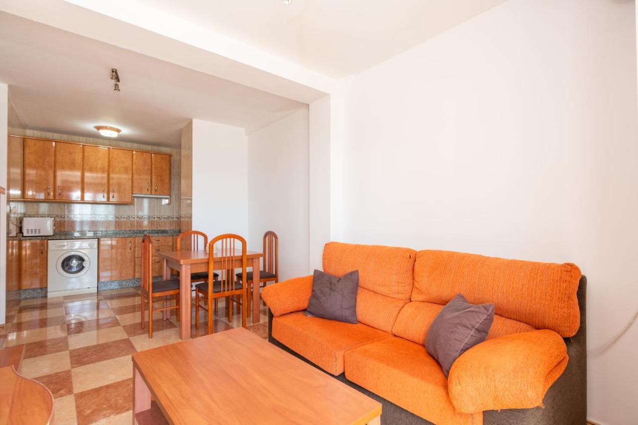 Renthas Pedregalejo Apartamento *