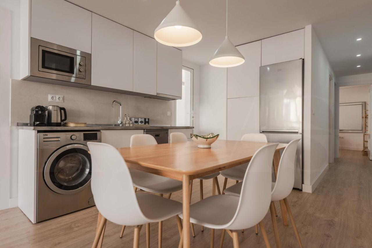 Peaceful & Bright With Patio - Center * Malaga